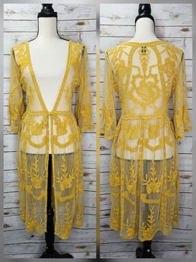 Windsor Yellow Lace Kimono Duster Size Medium